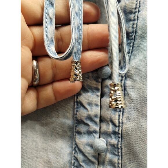 Jane + Delancey Size Small Top Blue Super Soft Lyocell Chambray Tie Neck Popover - Picture 4 of 7